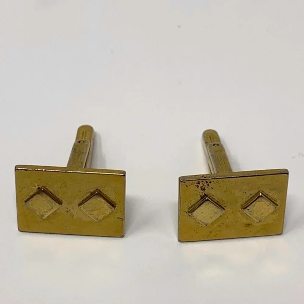 Vintage Quality Gold Tone Cufflinks Diamond Design